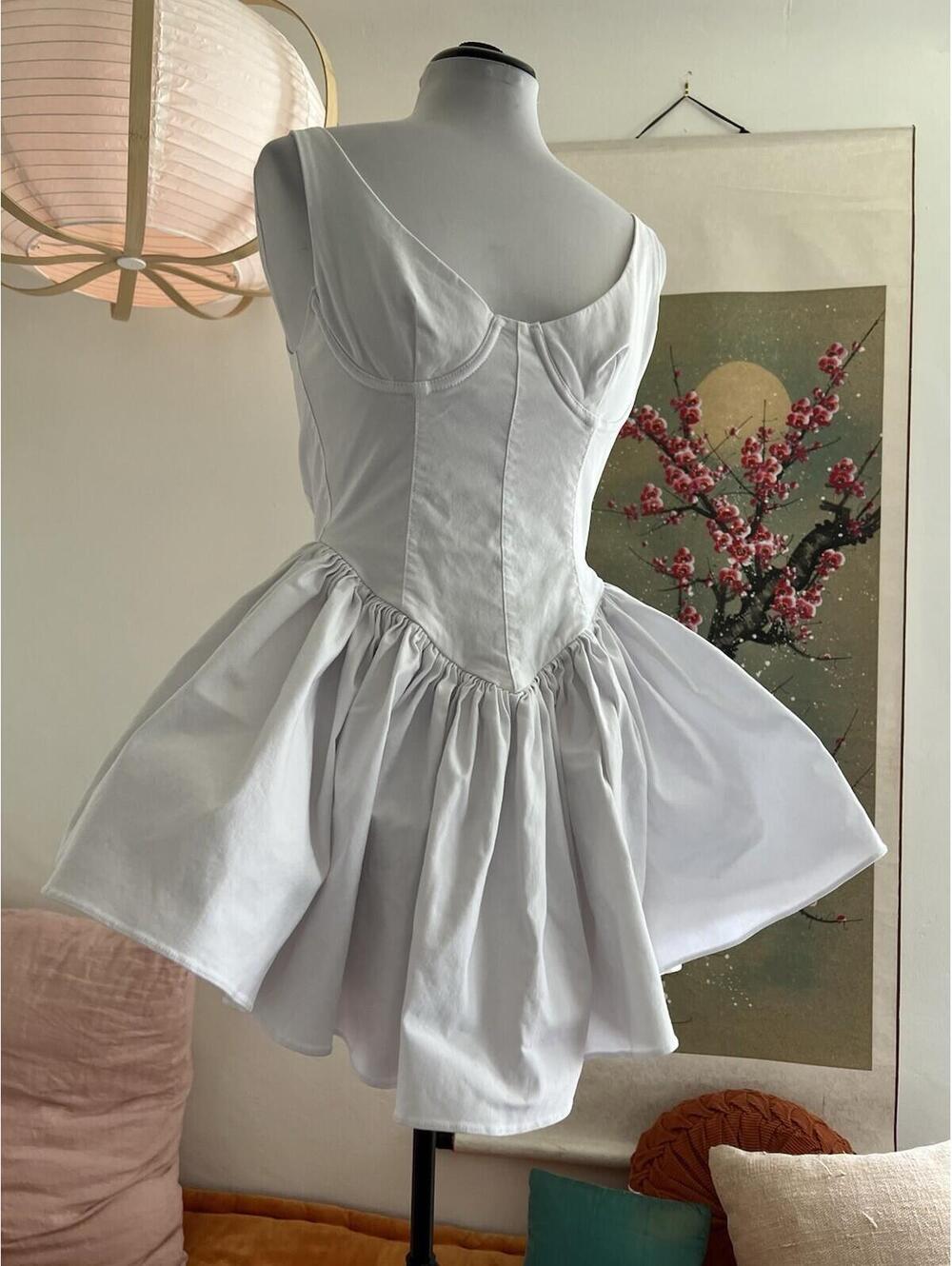 NBD Revolve White Basque Waist Mini Dress XS Corset Bustier Fit Flare Coquette